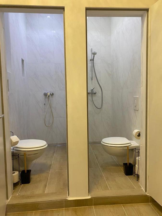 Deluxe Quad Room Dw Wina Bagian luar foto