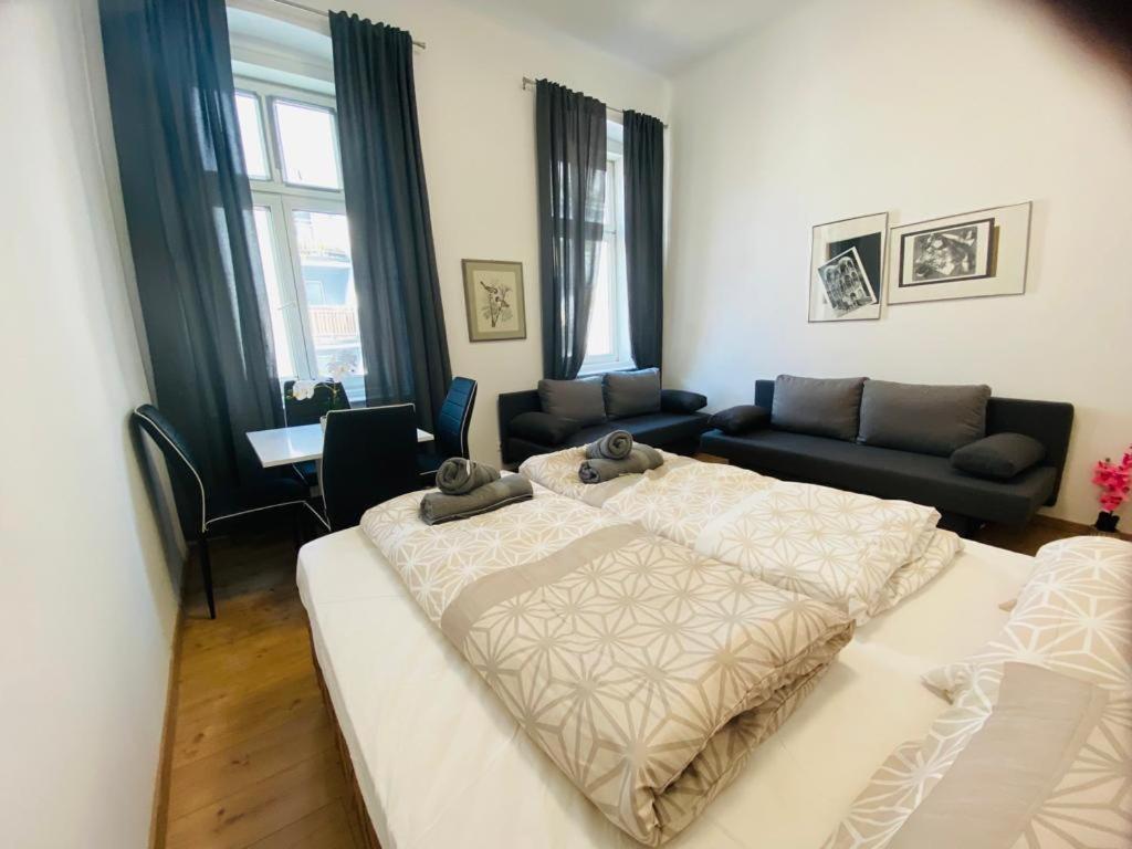 Deluxe Quad Room Dw Wina Bagian luar foto