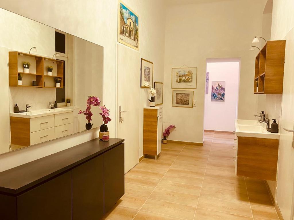 Deluxe Quad Room Dw Wina Bagian luar foto