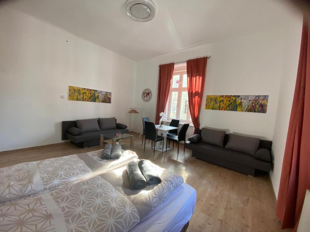 Deluxe Quad Room Dw Wina Bagian luar foto