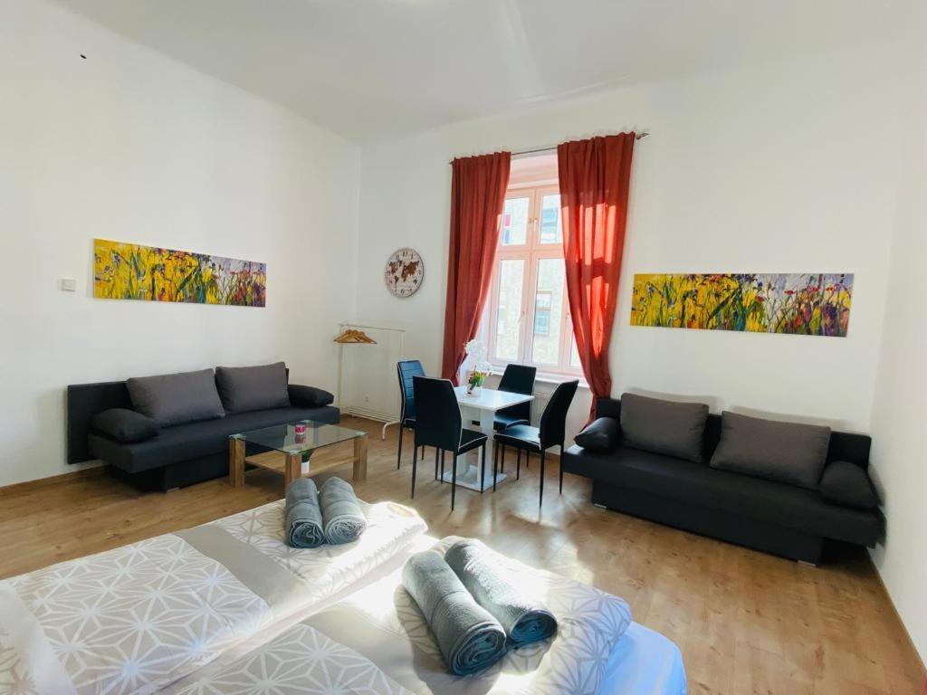 Deluxe Quad Room Dw Wina Bagian luar foto